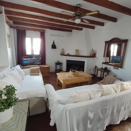 El Hogar De Lucia