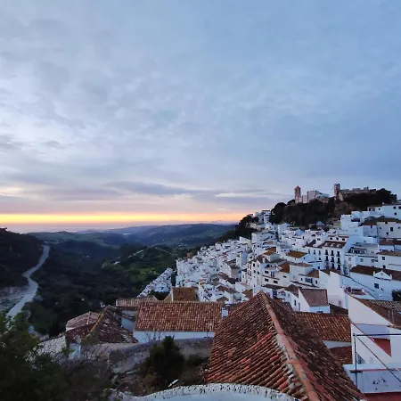 El Hogar De Lucia * Casares